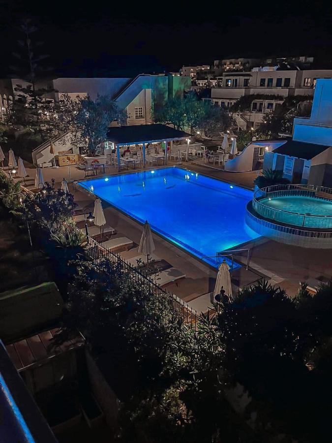 Aparthotel Athena